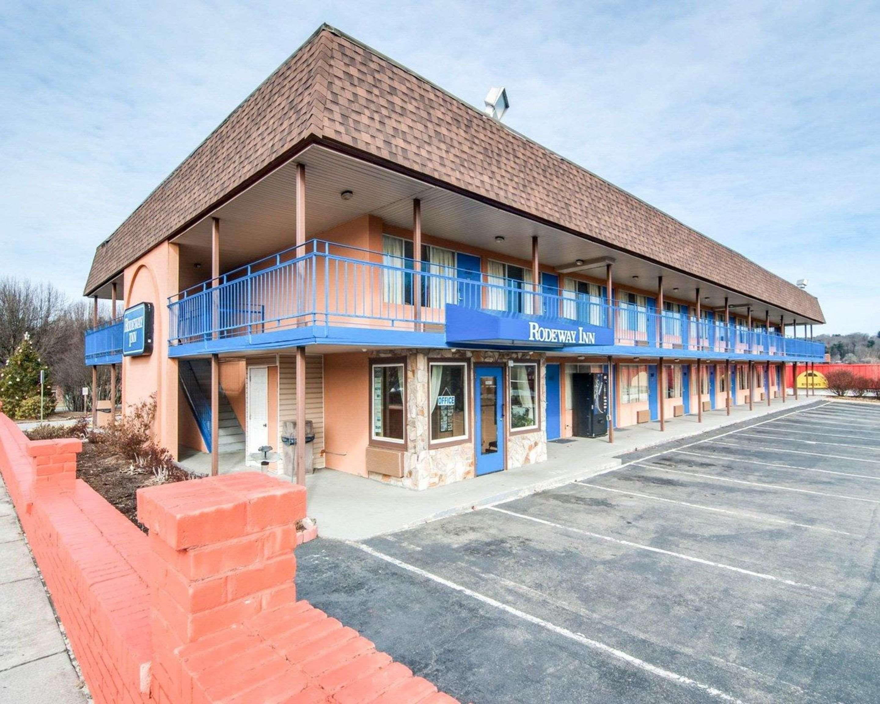 Rodeway Inn Galax Highway 58 Exterior foto